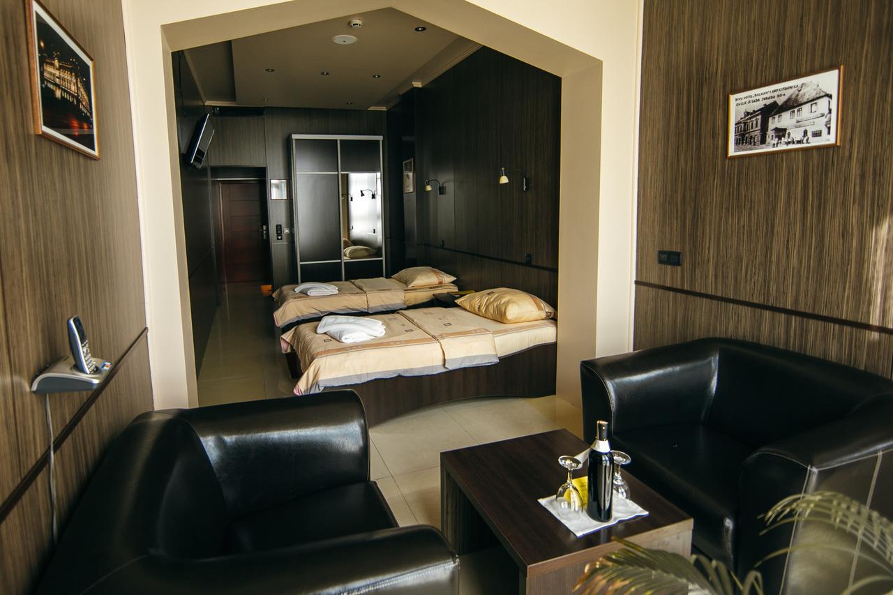 Hotel Fortuna Баня Лука Екстериор снимка